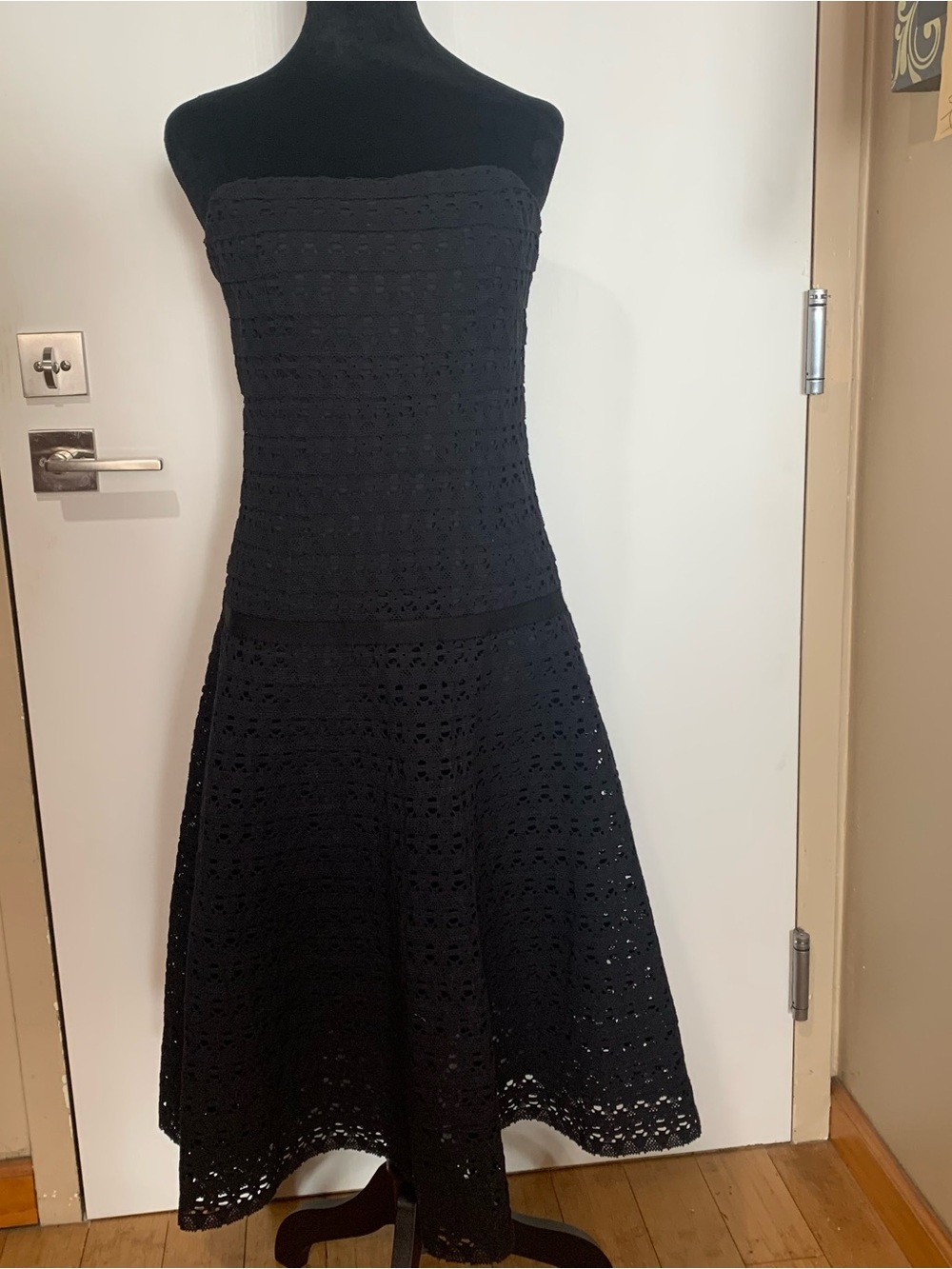 Beth Bowley NWT 8 Black Strapless Fit n Flare Midi Lined Dress Fem Goth Formal